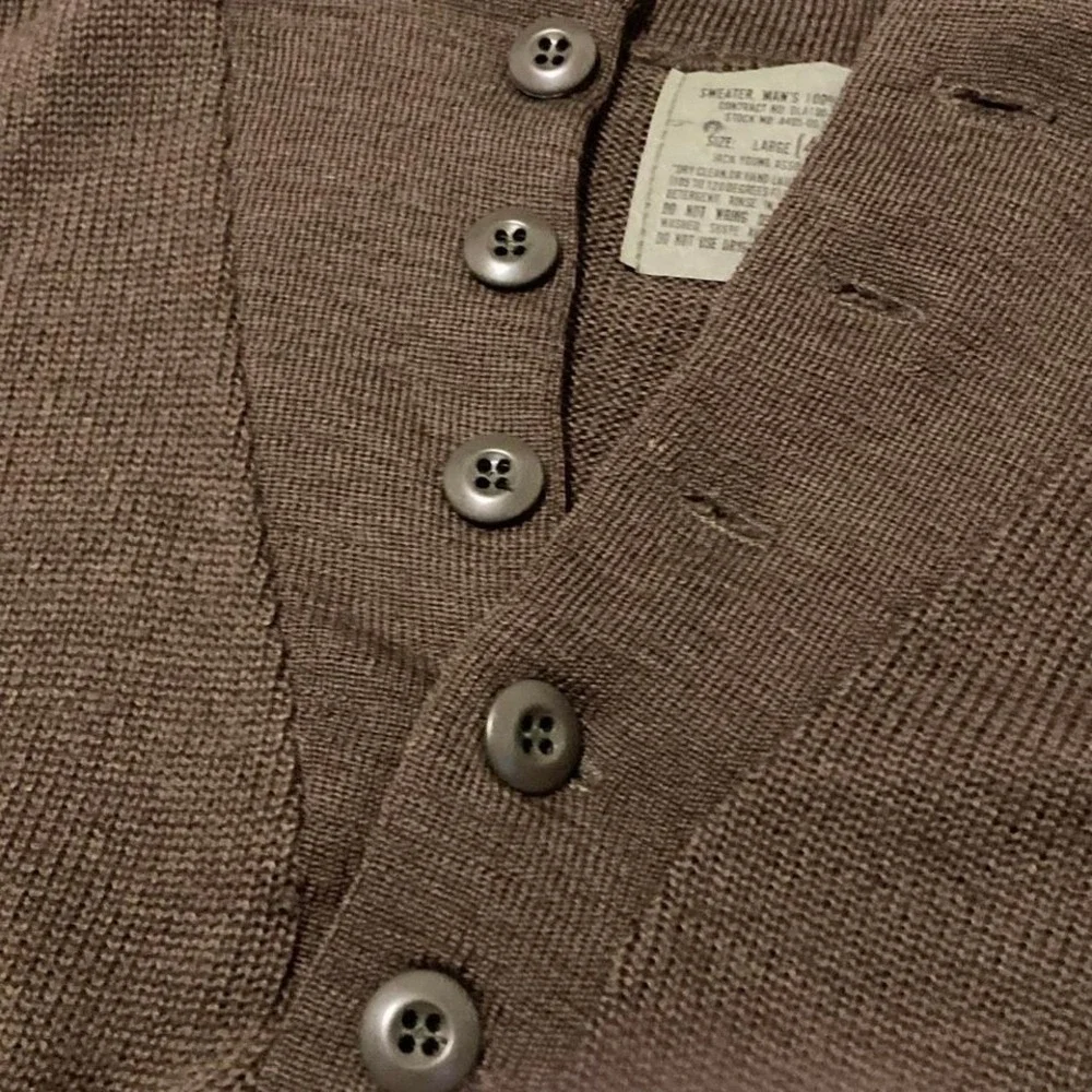 Jack young 5-button‎ wool button sweater brown army vintage 42/44